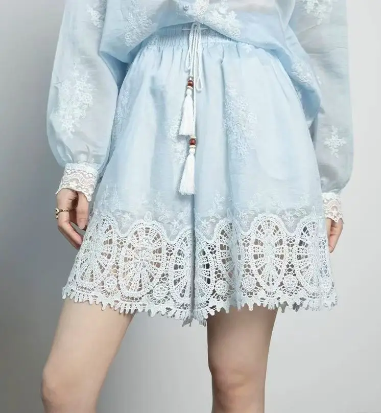2025 T-shirt summer shirt new vacation style embroidery hollow flowers one-shoulder top high-waisted fringe short pant set
2025 T-shirt summer shirt new vacation style embroidery hollow flowers one-shoulder top high-waisted fringe short pant set