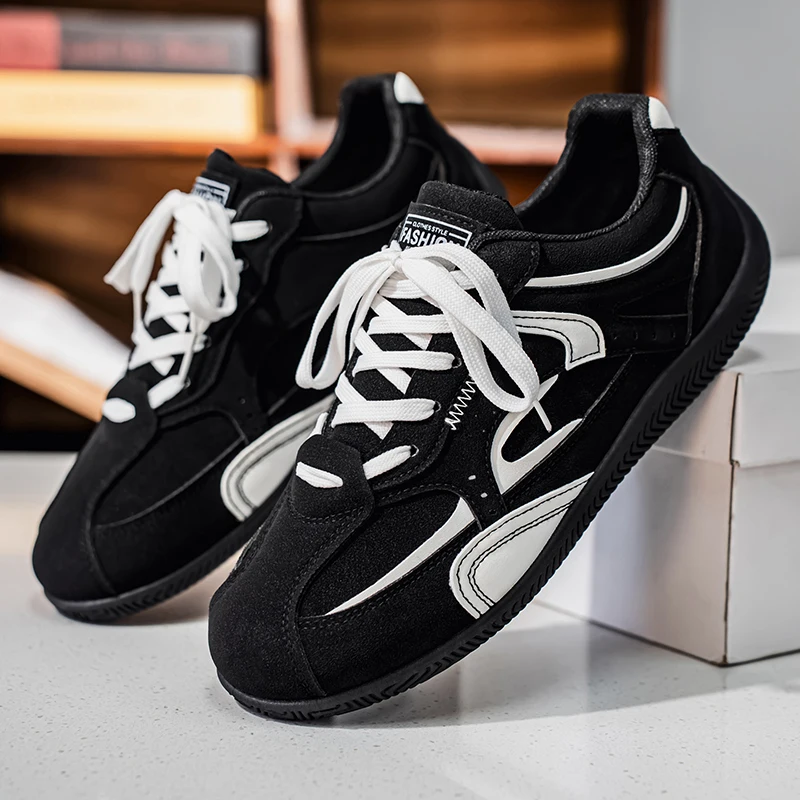 Мужская повседневная спортивная одежда для активного отдыха, модная уличная одежда, удобная и стильная.
Мужская повседневная спортивная одежда для активного отдыха, модная уличная одежда, удобная и стильная.