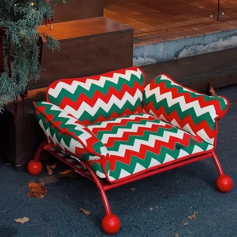 Pet sofa contrasting stripes heightened moisture-proof breathable removable and washable cat litter dog bed sleeping mat
Pet sofa contrasting stripes heightened moisture-proof breathable removable and washable cat litter dog bed sleeping mat