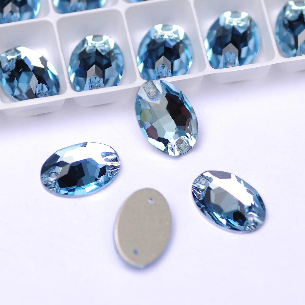 Sew on Stone Oval Aquamarine Sewing Rhinestones for Wedding Dress, Crystal for Clothing Garment, Glass Beeds Strass
Sew on Stone Oval Aquamarine Sewing Rhinestones for Wedding Dress, Crystal for Clothing Garment, Glass Beeds Strass