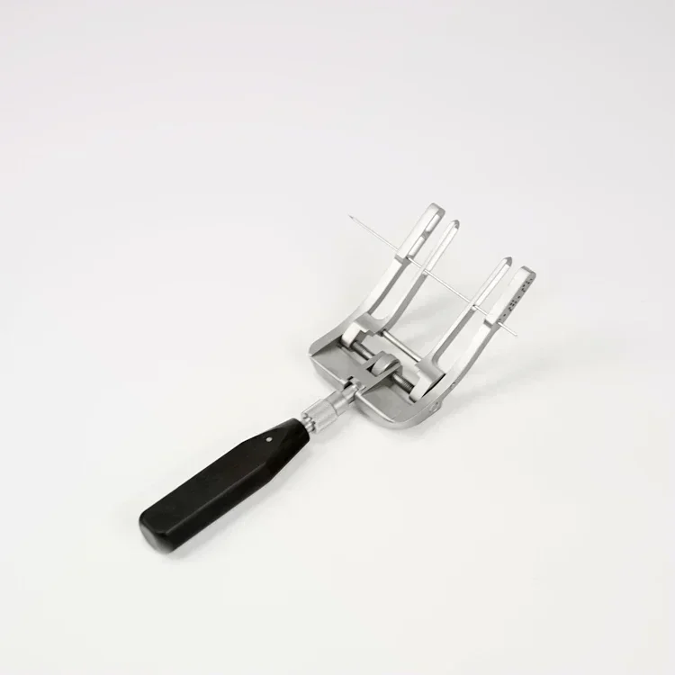 Bestselling High-quality Products Orthopedic Drill Sight Heel Tendon Ligament Instrument Achilles Cage
Bestselling High-quality Products Orthopedic Drill Sight Heel Tendon Ligament Instrument Achilles Cage