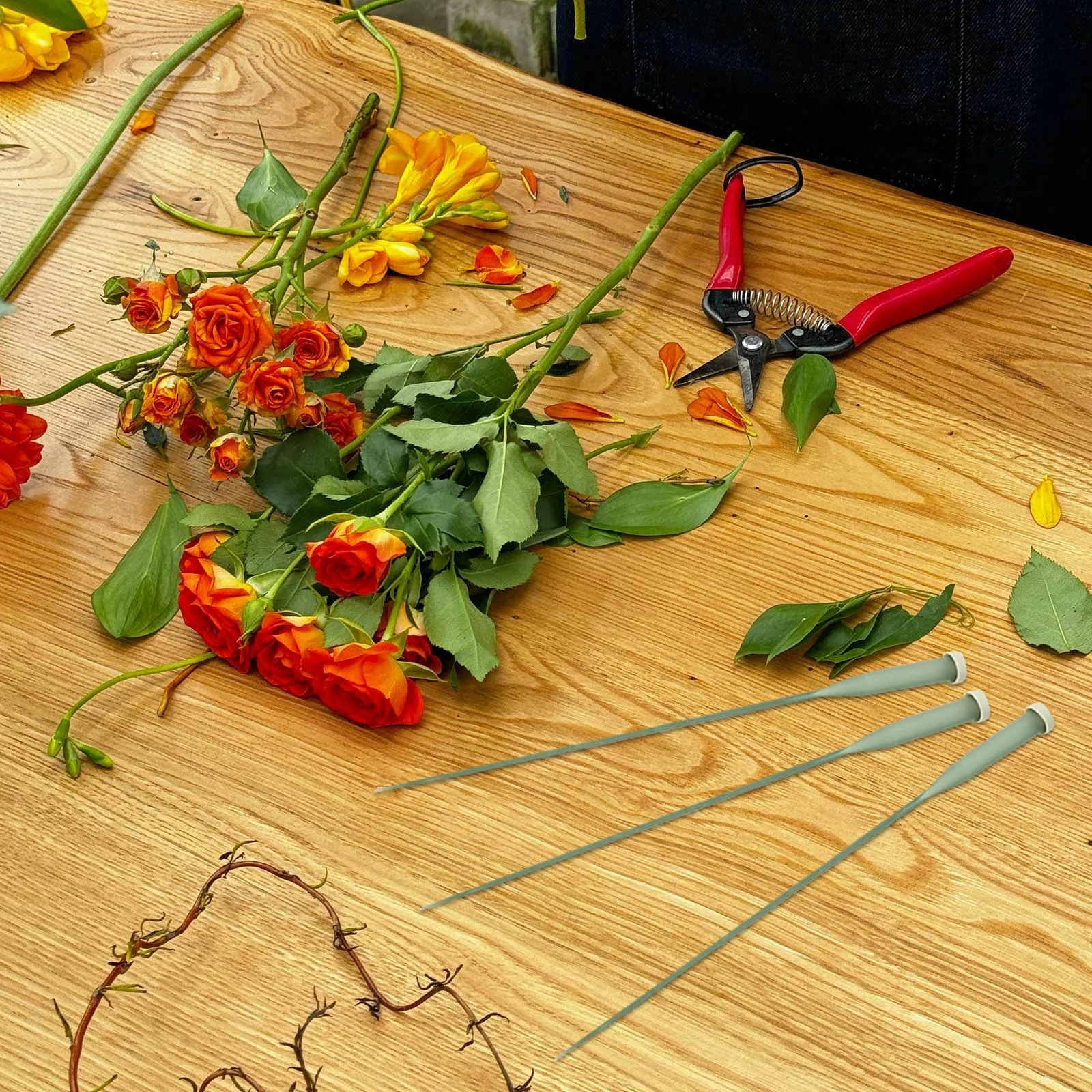 25Pcs 30cm Floral Water Tubes for Orchids and Delicate Blooms Enhance Bouquets and Exhibitions Flower Water Tubes
25Pcs 30cm Floral Water Tubes for Orchids and Delicate Blooms Enhance Bouquets and Exhibitions Flower Water Tubes