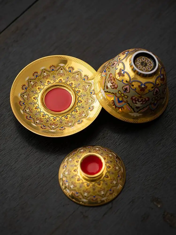 Master Zhou Hongjie's Dunhuang Mural-Style Gaiwan, 24K Gold-Plated Set For Home Use, Light Luxury Kung Fu Set, Rock Tea Brewing
Master Zhou Hongjie's Dunhuang Mural-Style Gaiwan, 24K Gold-Plated Set For Home Use, Light Luxury Kung Fu Set, Rock Tea Brewing