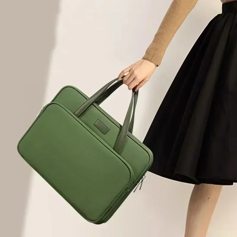 2024 Laptop Bag 13.3 13.6 14 15 15.6 16 Inch For MacBook Air Pro Xiaomi Dell HP Men And Women Business Briefcase Laptop Cover
2024 Laptop Bag 13.3 13.6 14 15 15.6 16 Inch For MacBook Air Pro Xiaomi Dell HP Men And Women Business Briefcase Laptop Cover