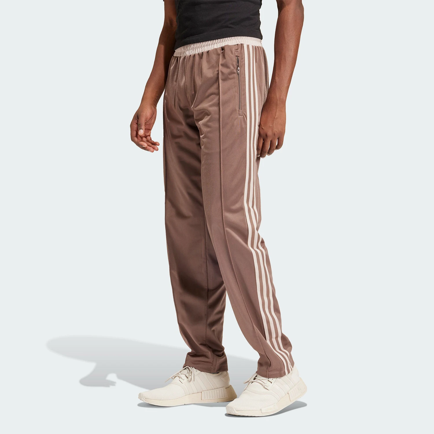 Adidas genuine clover ARCHIVE TP new men's sports pants IU0215
Adidas genuine clover ARCHIVE TP new men's sports pants IU0215