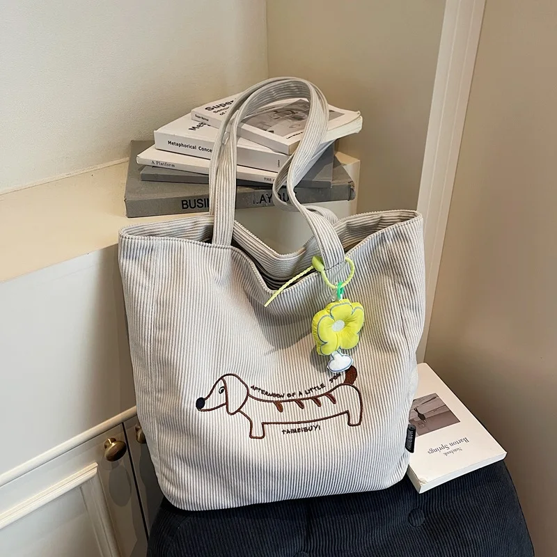 Winter Corduror Top Handle Bag with Cute Dog Embroidery Stylish Shoulder Bag for Students Commuting Versatile Bags for Travel
Winter Corduror Top Handle Bag with Cute Dog Embroidery Stylish Shoulder Bag for Students Commuting Versatile Bags for Travel