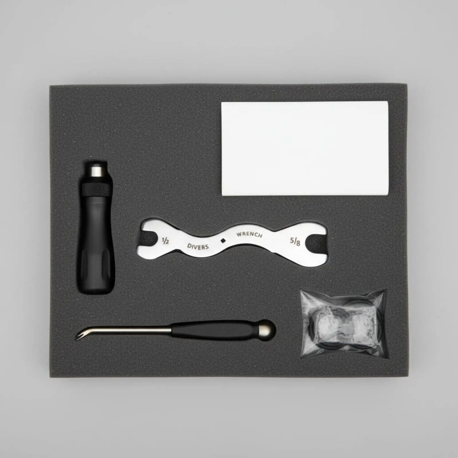 2 Pieces Diving Wrench Set Multi-Size Dive Wrench Set Corrosion Resistant Metal Tool for Equipment Maintenance, Gear Repair
2 Pieces Diving Wrench Set Multi-Size Dive Wrench Set Corrosion Resistant Metal Tool for Equipment Maintenance, Gear Repair