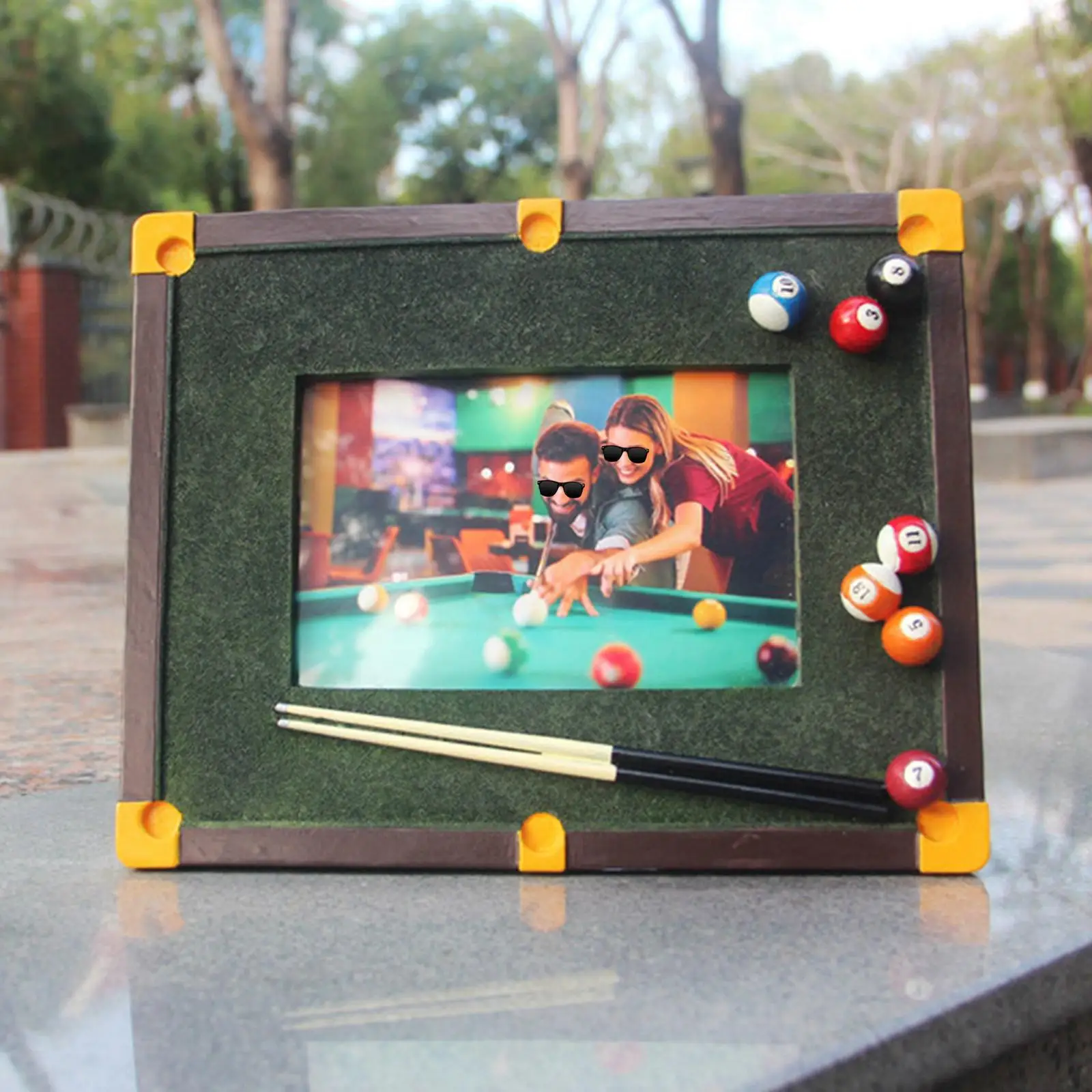 Billiard Photo Frame Memorable Keepsake Decoration Gifts Holder Picture Frame Display Case for Table Coaches Athletes Dad Teams
Billiard Photo Frame Memorable Keepsake Decoration Gifts Holder Picture Frame Display Case for Table Coaches Athletes Dad Teams