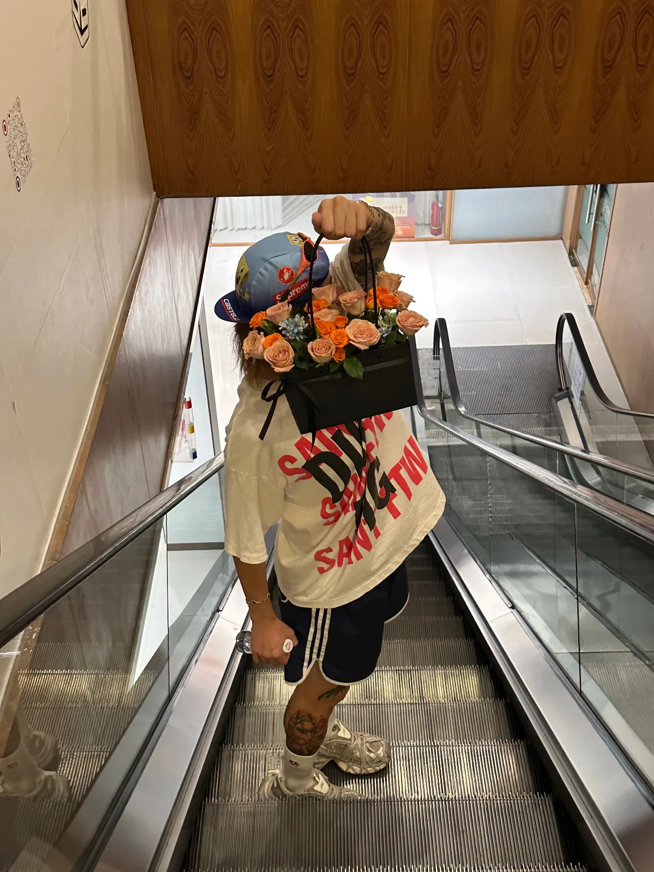 Saint Mxxxxxx Letter Print ort Sve Cotton T-irt Casual Worn-look American Sle Pure Cotton Breathable Tee
Saint Mxxxxxx Letter Print ort Sve Cotton T-irt Casual Worn-look American Sle Pure Cotton Breathable Tee