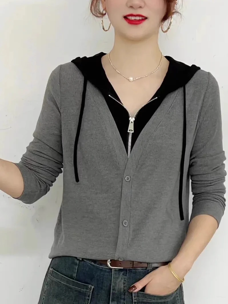 Casual Style Hoodie Women's Fashionable Patchwork Half Zipper Midlife Mom Sweatshirt Breathable Lightweight Loose Fit
Casual Style Hoodie Women's Fashionable Patchwork Half Zipper Midlife Mom Sweatshirt Breathable Lightweight Loose Fit
