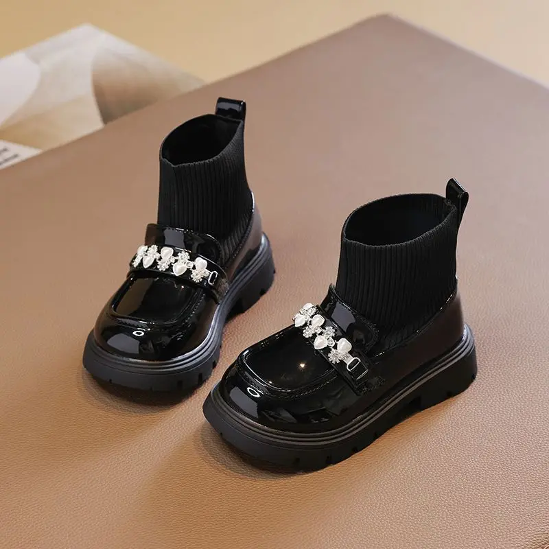 Kids Knit Short Boots 2026 New Autumn Winter Cotton Fleece Lined Socks Boots for Girls Fashion Black Ankle Shoes
Kids Knit Short Boots 2026 New Autumn Winter Cotton Fleece Lined Socks Boots for Girls Fashion Black Ankle Shoes
