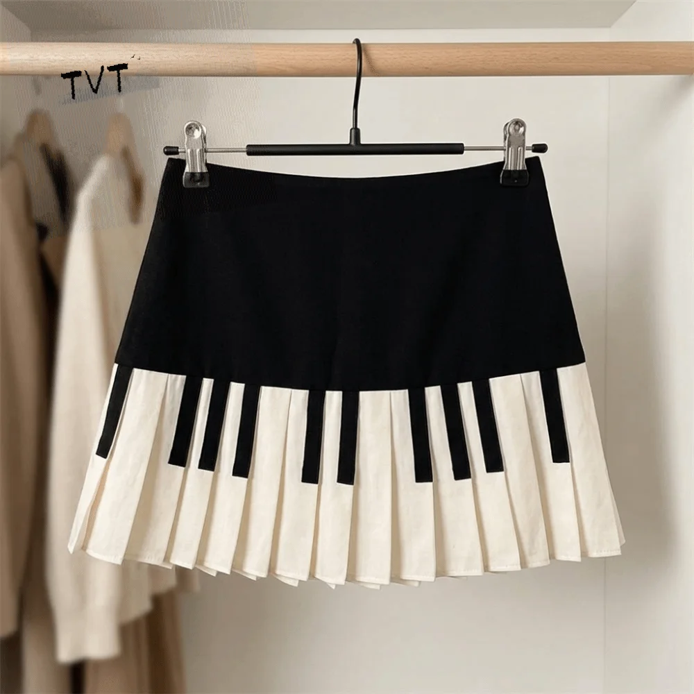 Chic Black White Splicing Piano Skirt Preppy Style Slim Keyboard Pleated Skirt JK Dress Korean Style Short Skirt Student
Chic Black White Splicing Piano Skirt Preppy Style Slim Keyboard Pleated Skirt JK Dress Korean Style Short Skirt Student
