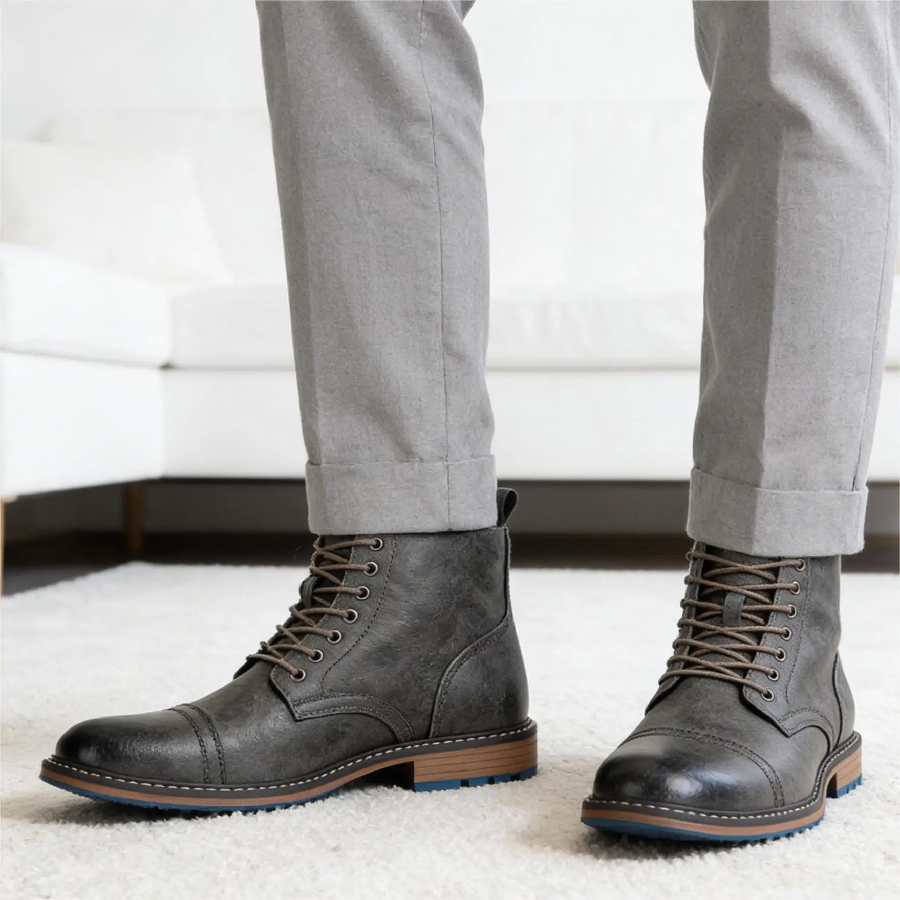 Men Boots Comfortable Retro Fashion 2026 Brand Outdoor Walking Shoe
Men Boots Comfortable Retro Fashion 2026 Brand Outdoor Walking Shoe