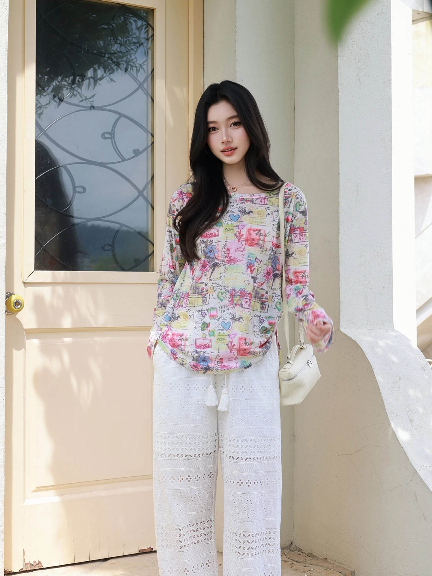 Me Graffiti Artistic Women's T-shirt Casual Loose Fit Long Sleeve round Neck Printed Fashionable Slimming Spring 2026
Me Graffiti Artistic Women's T-shirt Casual Loose Fit Long Sleeve round Neck Printed Fashionable Slimming Spring 2026