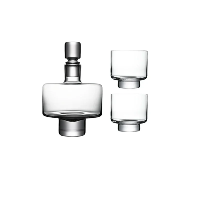 British retro wine ware, stable and atmospheric texture decanter, whiskey set, water cup for home use
British retro wine ware, stable and atmospheric texture decanter, whiskey set, water cup for home use