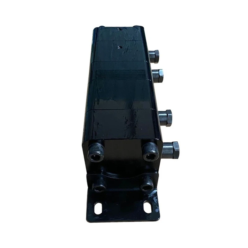Hydraulic synchronous valve Precision gear diverter motor Two-way balance valve One in four out synchronous valve
Hydraulic synchronous valve Precision gear diverter motor Two-way balance valve One in four out synchronous valve