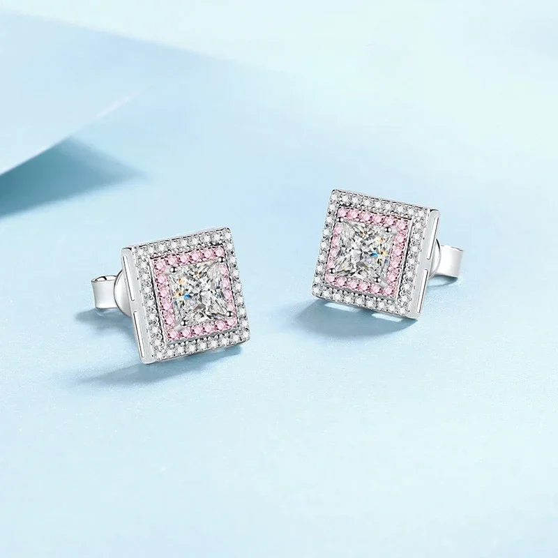 Серьги из платины PT950 с муассанитом 1.2 карата VVS1 D-цвета, квадратные, женские, трендовый дизайн, высококлассные, милые, подарок для леди, роскошный стиль
Серьги из платины PT950 с муассанитом 1.2 карата VVS1 D-цвета, квадратные, женские, трендовый дизайн, высококлассные, милые, подарок для леди, роскошный стиль