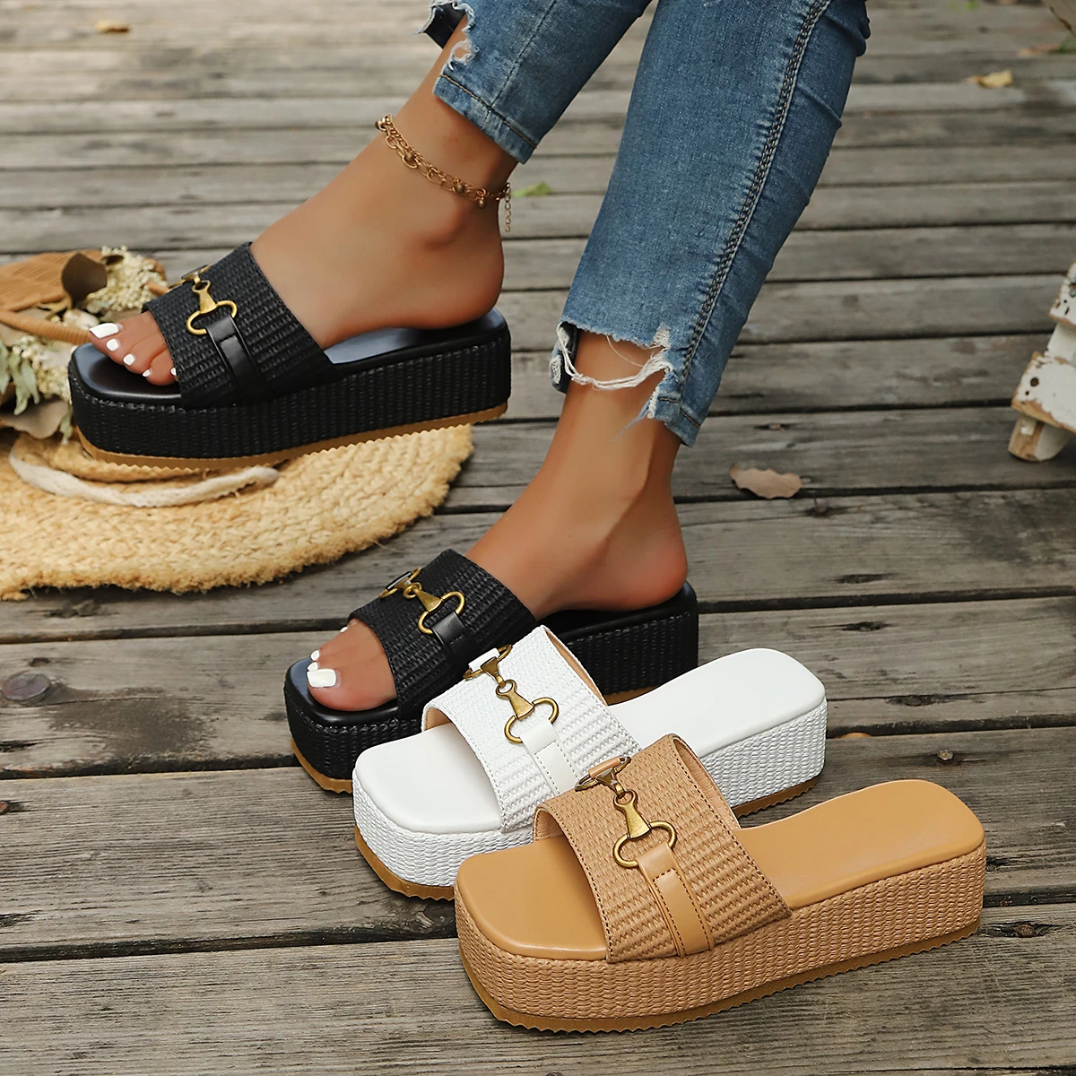 2026 New Women Slippers Summer Fashion Platform Sandals Thick Sole Solid Color Slippers Party Women Beach Sandals Slides Women
2026 New Women Slippers Summer Fashion Platform Sandals Thick Sole Solid Color Slippers Party Women Beach Sandals Slides Women