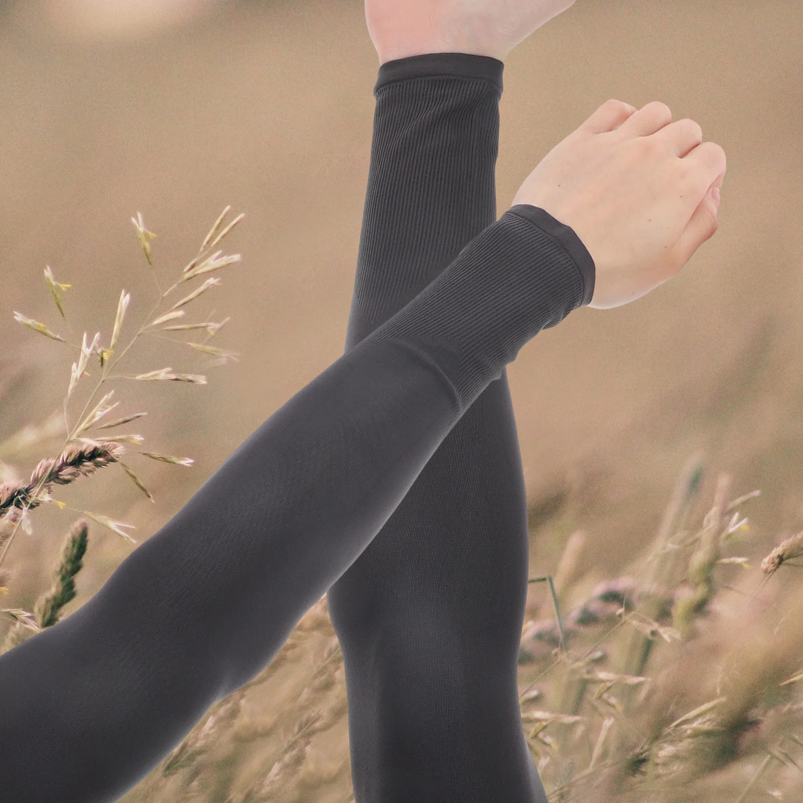 1 пара дышащих солнцезащитных нарукавников, охлаждающие эластичные нарукавники для летних видов спорта на открытом воздухе и рукавов для рыбалки
1 пара дышащих солнцезащитных нарукавников, охлаждающие эластичные нарукавники для летних видов спорта на открытом воздухе и рукавов для рыбалки