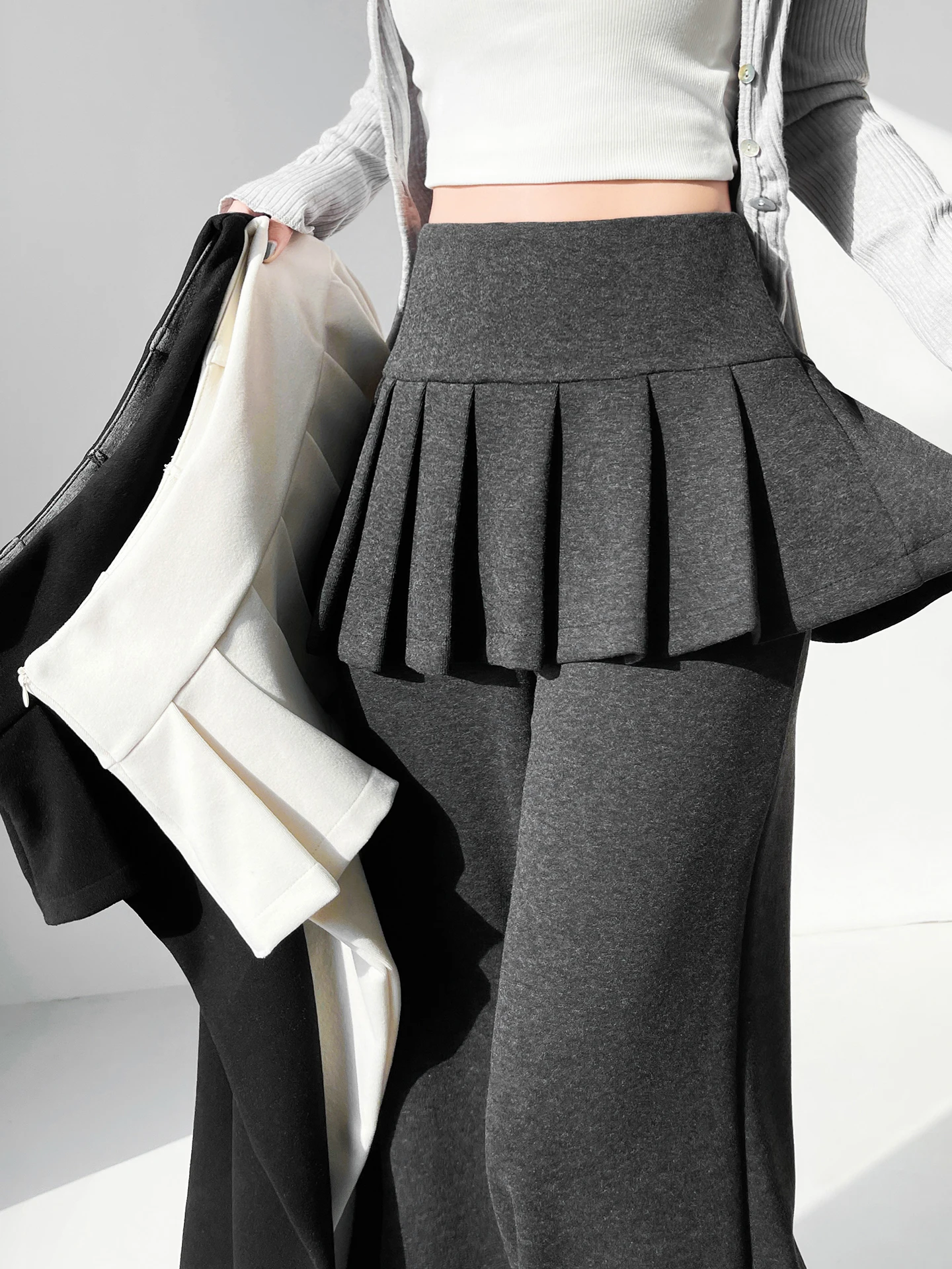 Women's High Waist Micro Flared Pants Spring 2026 New Sle Slimming Drapey Floor-Length Pleated Skirt Casual Comfortable
Women's High Waist Micro Flared Pants Spring 2026 New Sle Slimming Drapey Floor-Length Pleated Skirt Casual Comfortable