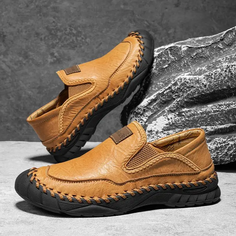 Лидер продаж 2025 года, уличная прогулочная обувь, новая кожаная мужская обувь ручной работы, повседневные удобные мужские лоферы, кожаная обувь без шнуровки, мужская обувь на плоской подошве
Лидер продаж 2025 года, уличная прогулочная обувь, новая кожаная мужская обувь ручной работы, повседневные удобные мужские лоферы, кожаная обувь без шнуровки, мужская обувь на плоской подошве