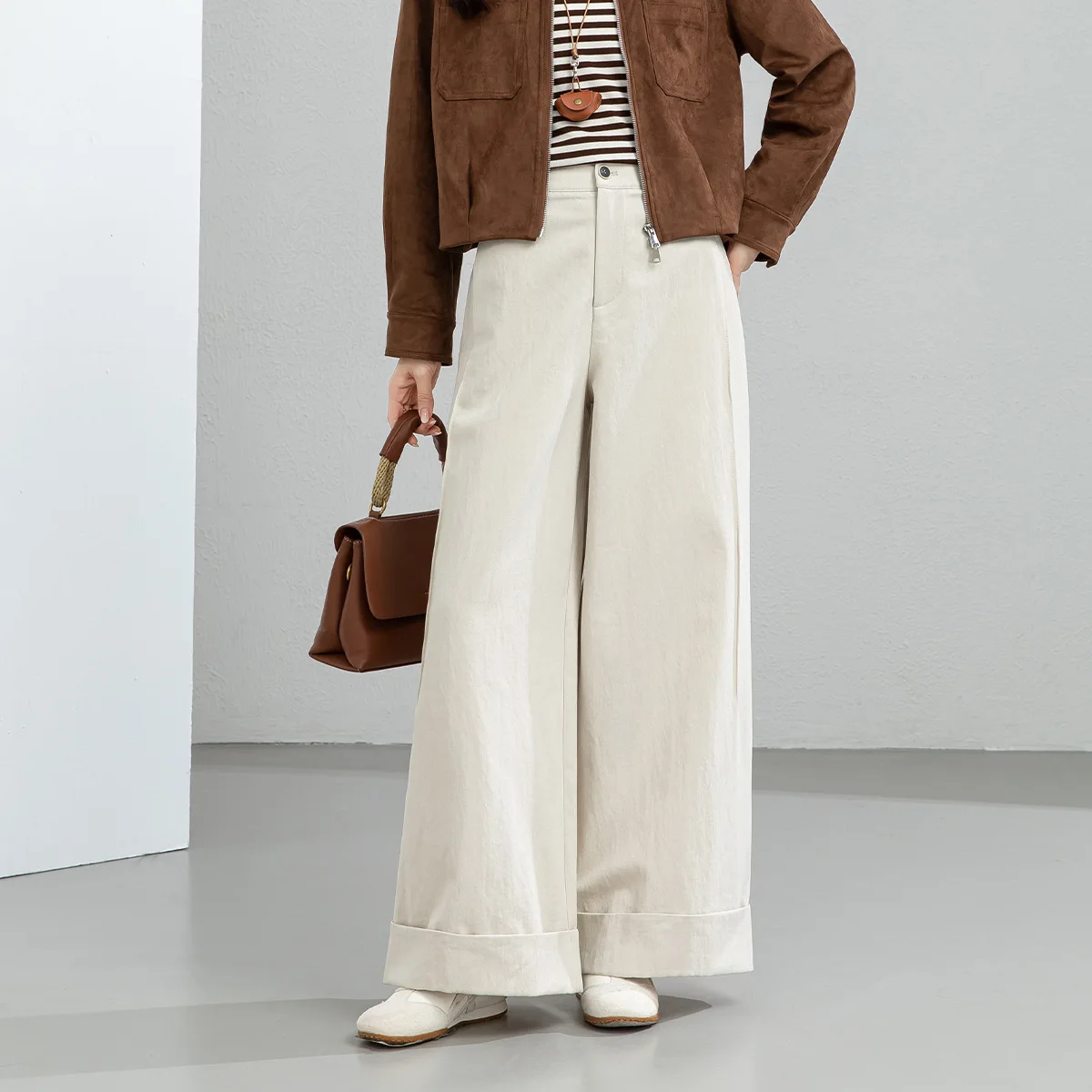 Xingge High Waist Wide Leg Casual Pants Women's Spring New Sle Lazy Sle Design Loose Fit Silk Cotton Casual Trousers
Xingge High Waist Wide Leg Casual Pants Women's Spring New Sle Lazy Sle Design Loose Fit Silk Cotton Casual Trousers