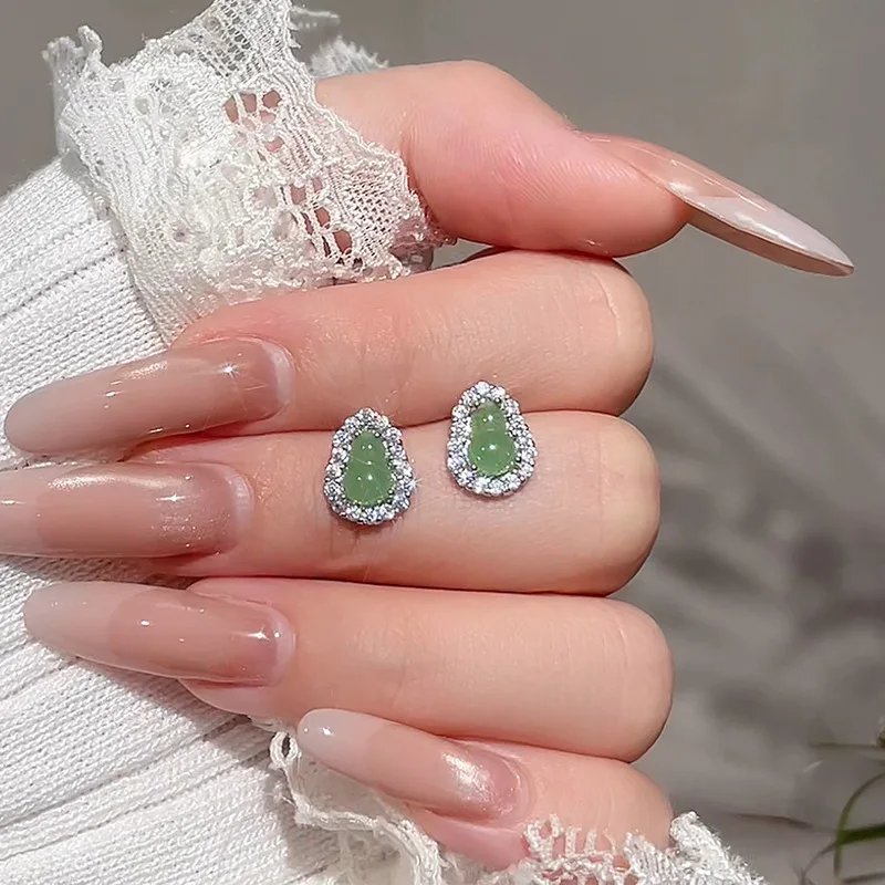 MEETSOFT 925 Sterling Silver Geometric Retro Gourd Zircon Stud Earring for Women Fine Jewelry High Luxury Vintage Accessories
MEETSOFT 925 Sterling Silver Geometric Retro Gourd Zircon Stud Earring for Women Fine Jewelry High Luxury Vintage Accessories