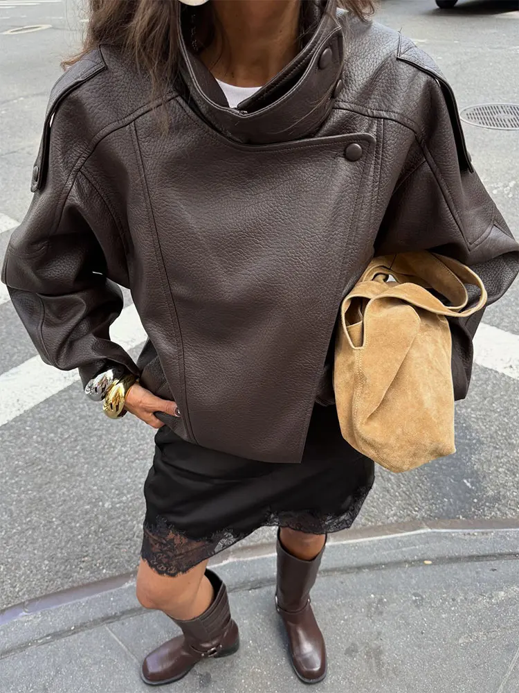 HH 2026 Women Trend Pu Leather Black Coats Stand Collar Long Sleeve Zipper Jacket Woman Fashion Vintage High Street Pu Jackets
HH 2026 Women Trend Pu Leather Black Coats Stand Collar Long Sleeve Zipper Jacket Woman Fashion Vintage High Street Pu Jackets