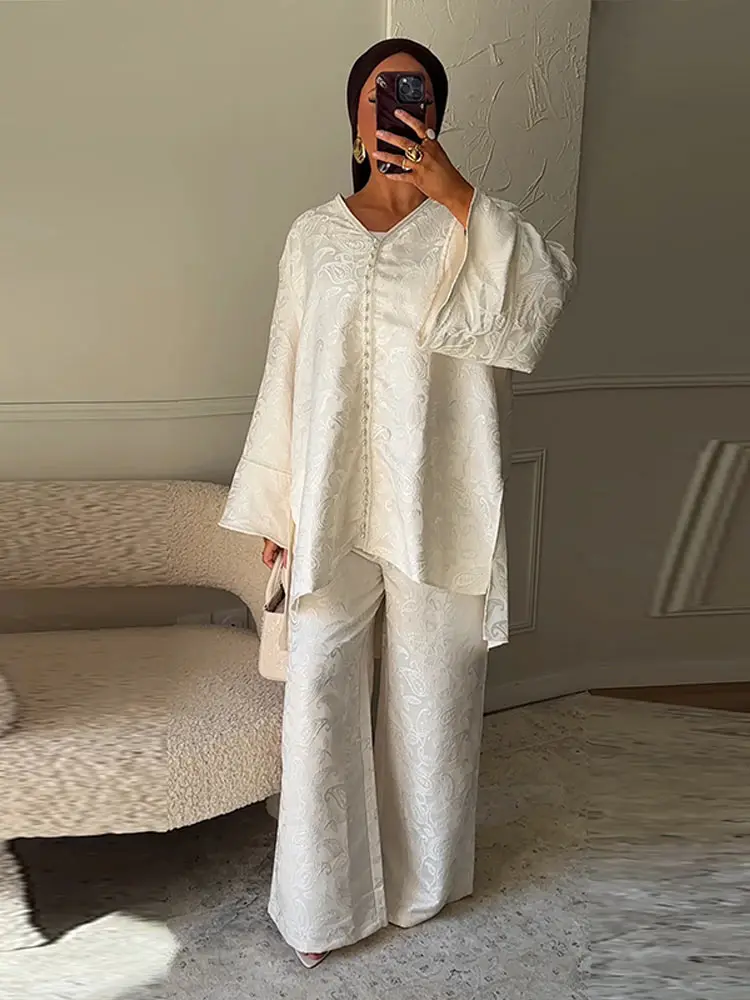V-Neck Jacquard Shirts Pants Woman Set Single Breasted Loose Tops High Waist Straight Trousers Women's Casual Solid Color Suits
V-Neck Jacquard Shirts Pants Woman Set Single Breasted Loose Tops High Waist Straight Trousers Women's Casual Solid Color Suits