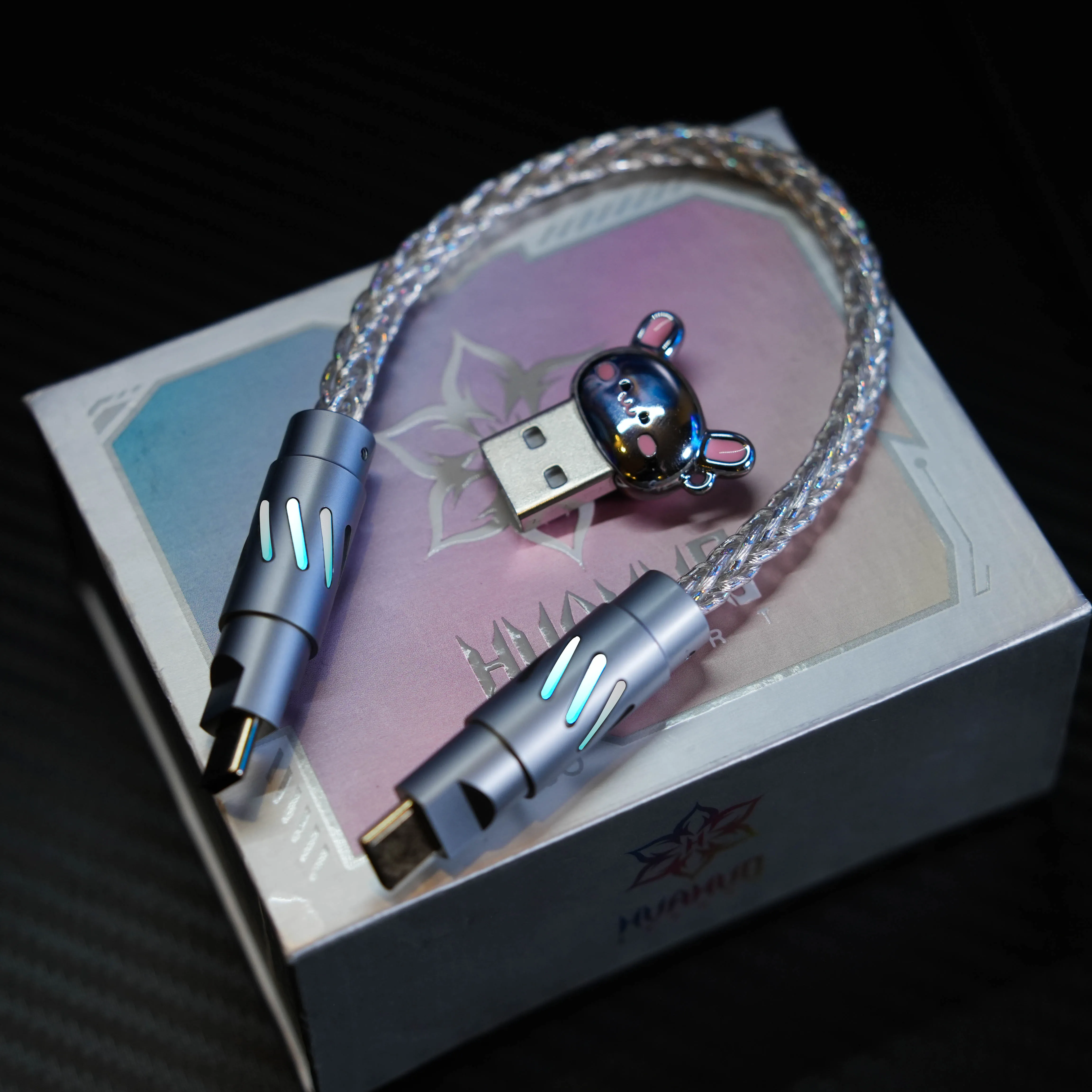 Кабель для механической клавиатуры 25 см, короткий, с магнитными осями, поддержка 8K, HUB-разъем
Кабель для механической клавиатуры 25 см, короткий, с магнитными осями, поддержка 8K, HUB-разъем