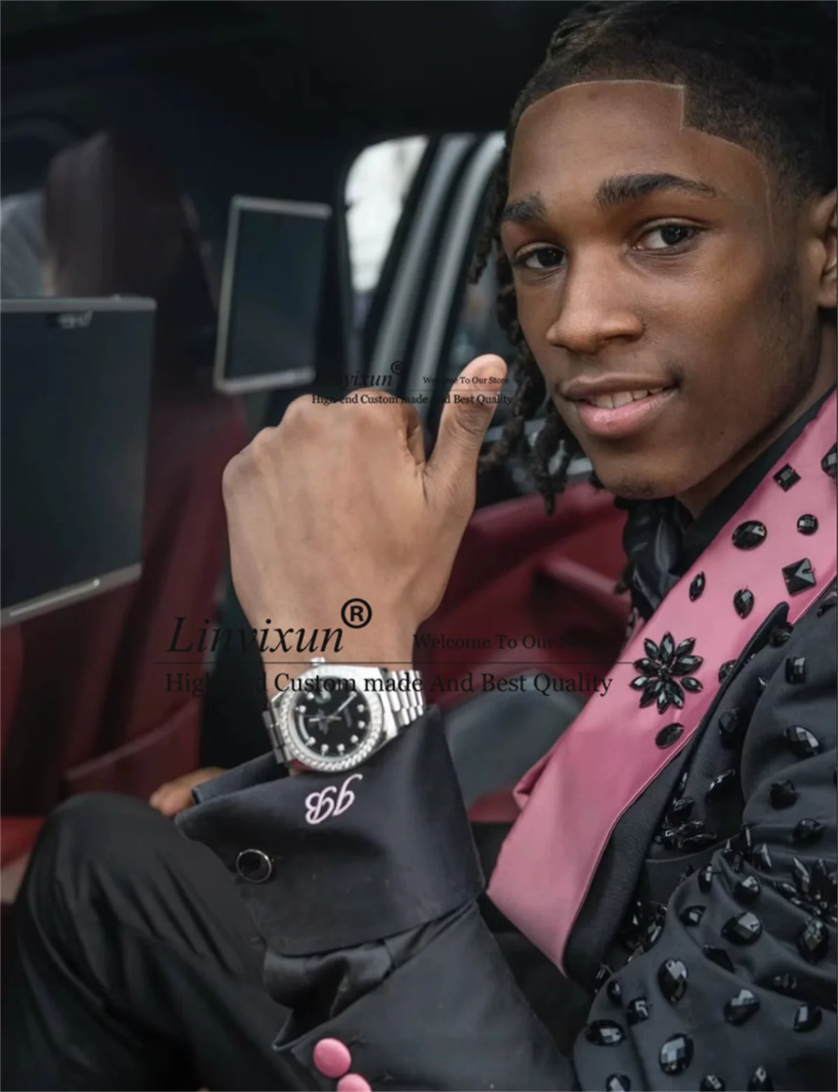 Sparkly Crystals Stones Men Suits Customized Double Breasted Party Groom Wedding Tuxedos 2 Pieces Sets Male Prom Costume Homme
Sparkly Crystals Stones Men Suits Customized Double Breasted Party Groom Wedding Tuxedos 2 Pieces Sets Male Prom Costume Homme