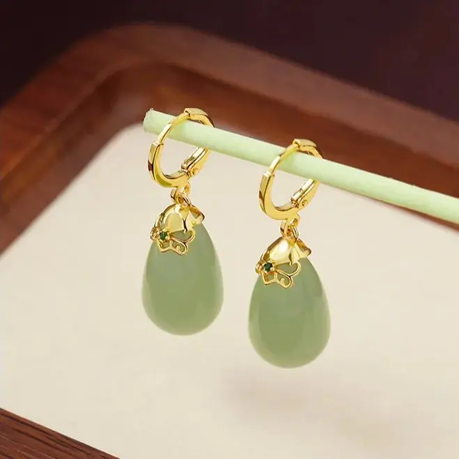 Hetian Jade Ear Hook Earring Women's High-end Temperament Ethnic Style Retro Earrings Cloisonne Craft Dangler Gift
Hetian Jade Ear Hook Earring Women's High-end Temperament Ethnic Style Retro Earrings Cloisonne Craft Dangler Gift