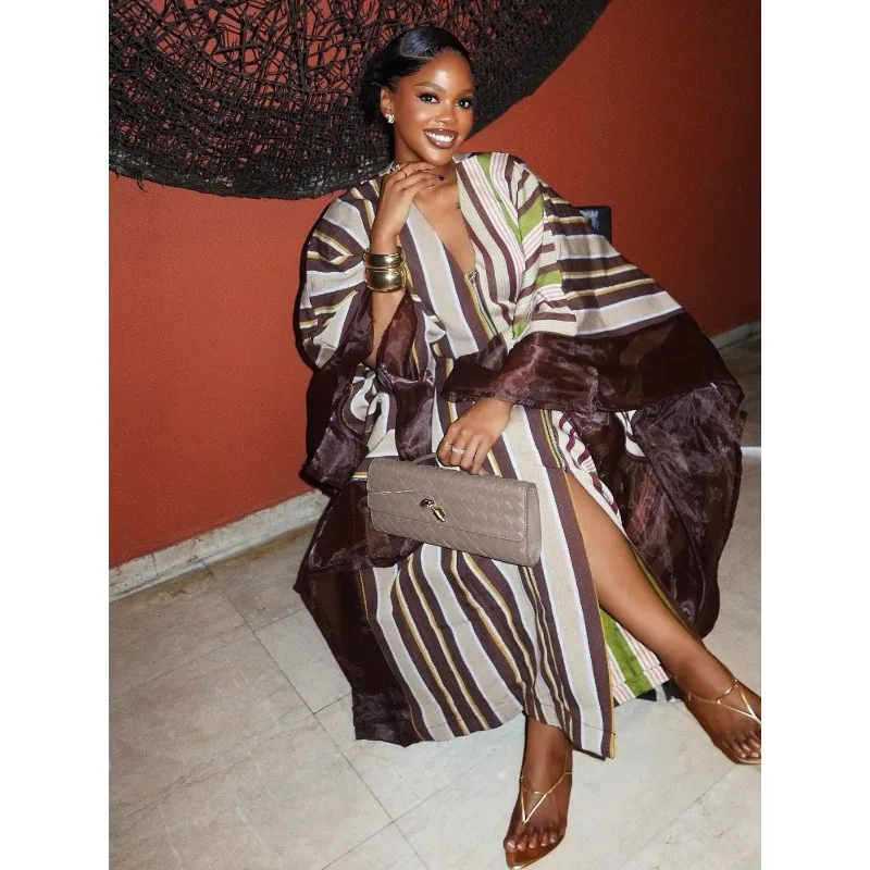 2026 африканские платья больших размеров для женщин, весенне-осенние африканские платья с v-образным вырезом и половиной рукава, свадебные вечерние длинные платья, халаты, платья
2026 африканские платья больших размеров для женщин, весенне-осенние африканские платья с v-образным вырезом и половиной рукава, свадебные вечерние длинные платья, халаты, платья