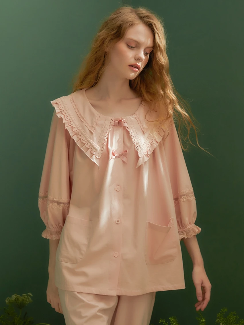 New Fashion Soft Cotton Women's Long Sleeve Pajamas Sets Delicate Vintage Embroidery Sleepwear Sweet Nightsuits Home Clothes
New Fashion Soft Cotton Women's Long Sleeve Pajamas Sets Delicate Vintage Embroidery Sleepwear Sweet Nightsuits Home Clothes