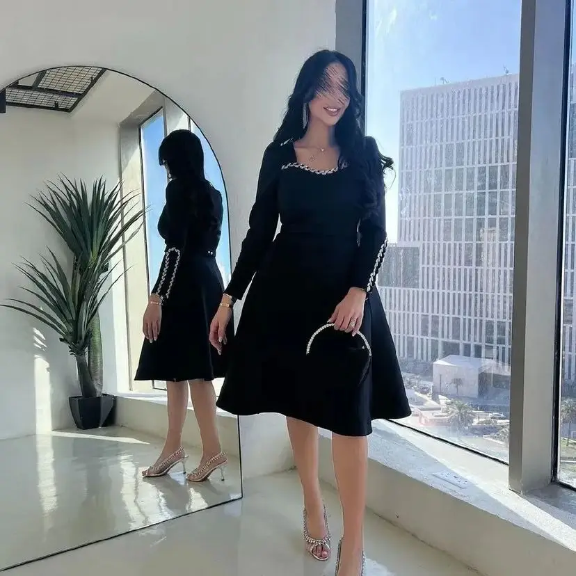 Vintage Long Sleeves Prom Dresses Square Neck Crystals Knee Length Party Dresses Formal Evening Dresses
Vintage Long Sleeves Prom Dresses Square Neck Crystals Knee Length Party Dresses Formal Evening Dresses