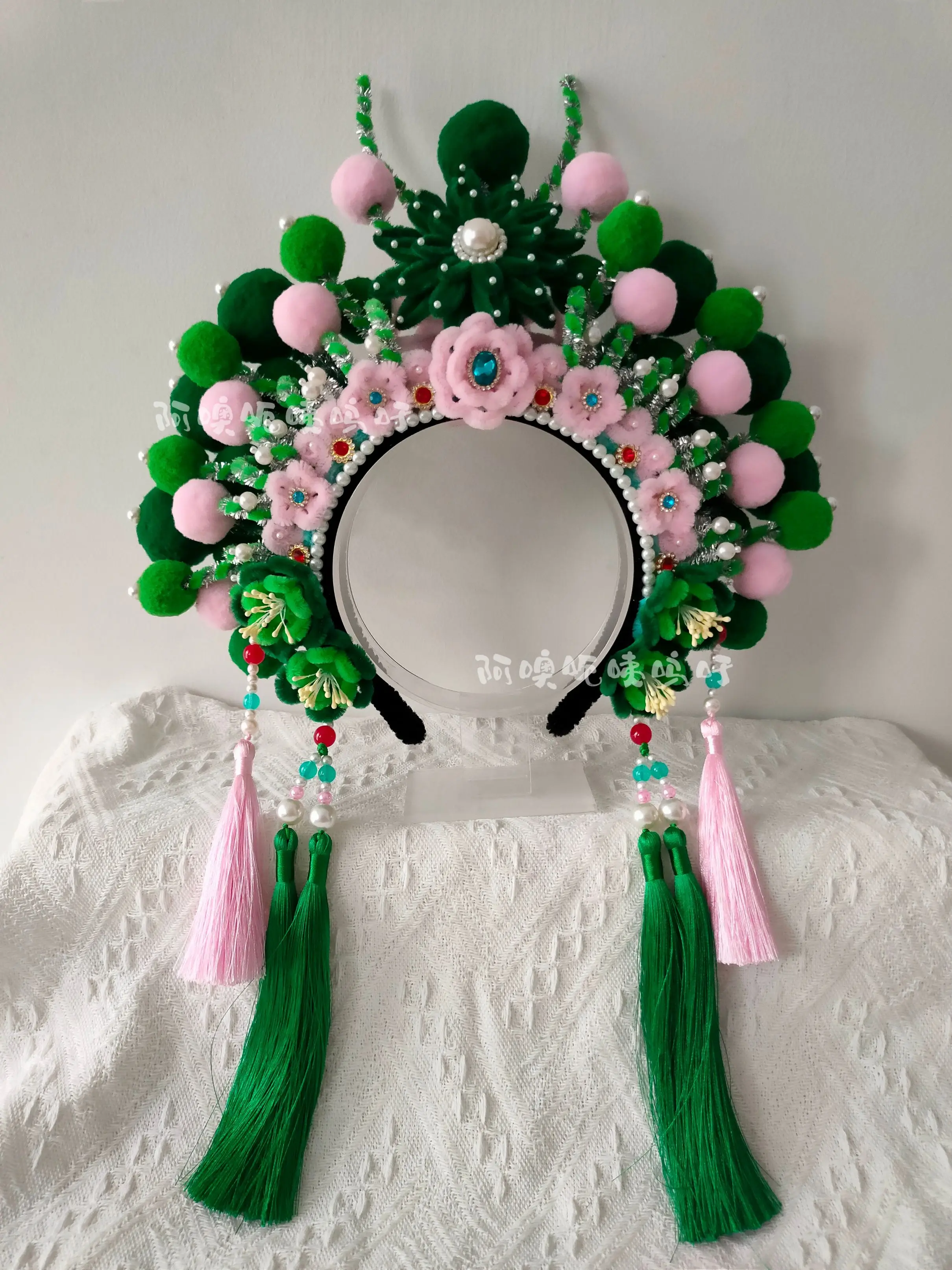 Peking Opera Chinese Quintessence Twist Stick Handmade DIY Headband Headgear Hair Crown Pendulum Props
Peking Opera Chinese Quintessence Twist Stick Handmade DIY Headband Headgear Hair Crown Pendulum Props