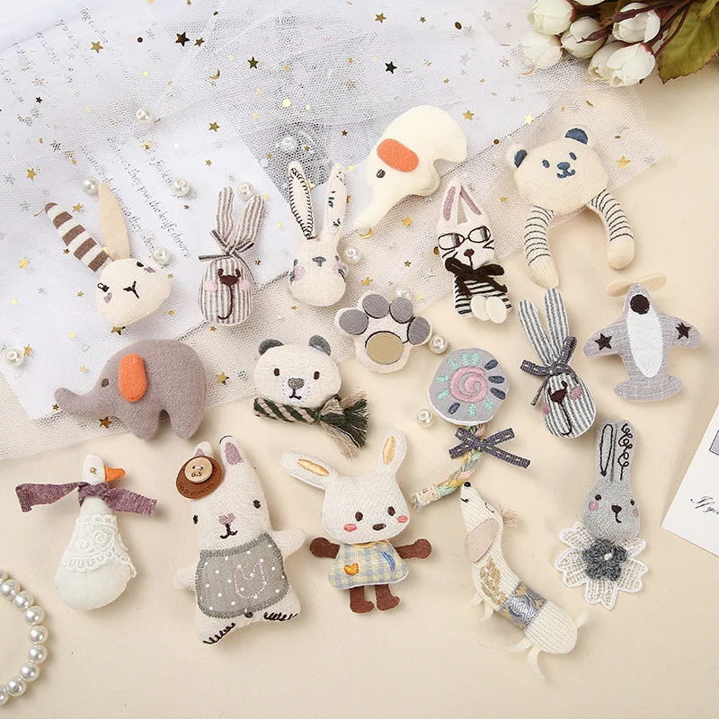Cartoon Animal Plush Brooch Cute Small Accessory Accessories Embroidered Craft Accessories
Cartoon Animal Plush Brooch Cute Small Accessory Accessories Embroidered Craft Accessories