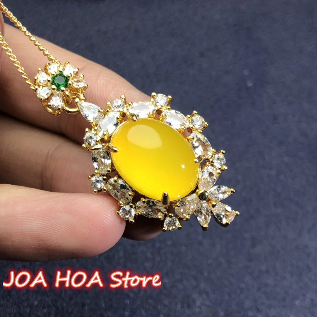 New Pendant Gold-plated Inlays Natural Yellowness Chalcedony Jade Necklace Perfect Fine Jewelry Accessories With Chain
New Pendant Gold-plated Inlays Natural Yellowness Chalcedony Jade Necklace Perfect Fine Jewelry Accessories With Chain