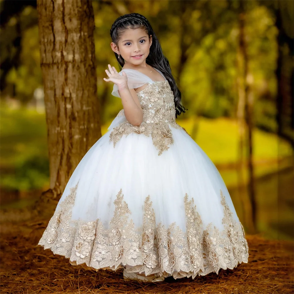 Bow Pleat Off The Shoulder A Line Long Ball Flower Girl Dress Luxury Applique Flowers Formal First Communion Dress Customized
Bow Pleat Off The Shoulder A Line Long Ball Flower Girl Dress Luxury Applique Flowers Formal First Communion Dress Customized
