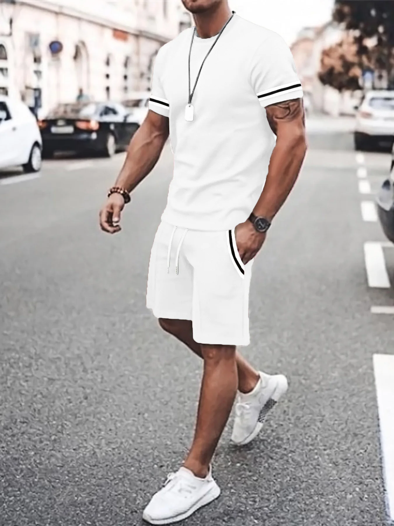 Men's Striped T-Shirt & Shorts Set, Loose Tee with Side Stripe Casual Pants, Lightweight Breathable Summer Tracksuit
Men's Striped T-Shirt & Shorts Set, Loose Tee with Side Stripe Casual Pants, Lightweight Breathable Summer Tracksuit