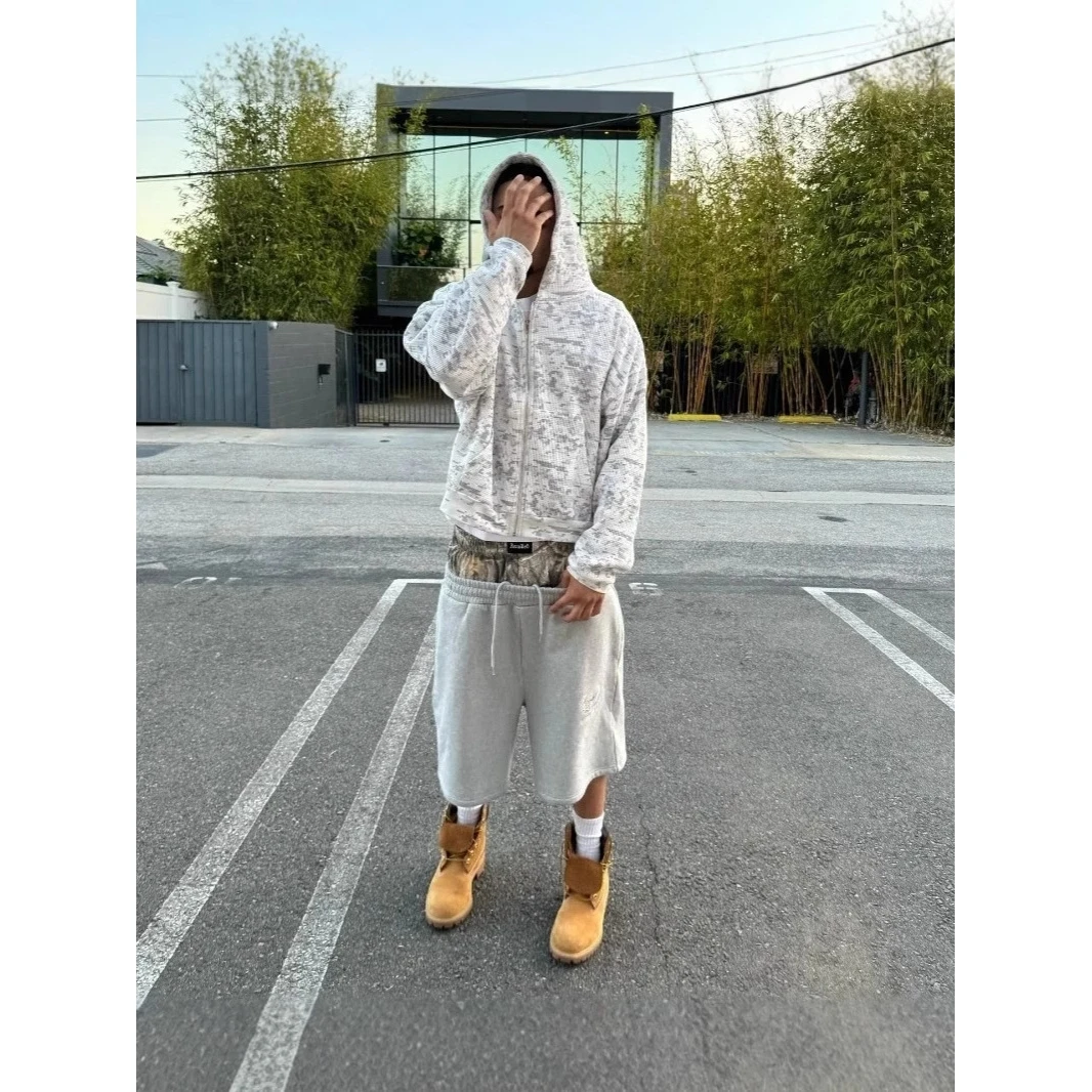 Loose Fit American High Street Style Men's 7/8ths Shorts Double Waist Head Casual Cotton Streetwear Autumn Fashion Shorts
Loose Fit American High Street Style Men's 7/8ths Shorts Double Waist Head Casual Cotton Streetwear Autumn Fashion Shorts