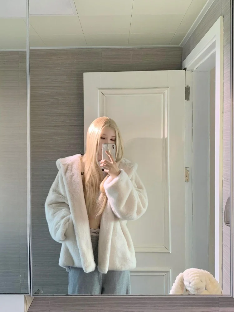 Экологически чистые женские куртки с меховым капюшоном, свободное пальто Lazy Sle Design для похудения, пальто для поездок на работу, стандартное све
Экологически чистые женские куртки с меховым капюшоном, свободное пальто Lazy Sle Design для похудения, пальто для поездок на работу, стандартное све