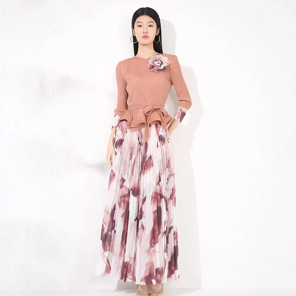 Miyake Style Pleated Fashionable Printed Skirt Two-piece Set 2025 New Flower Bud Waist-hugging Lace-up Top Women's Skirt Set
Miyake Style Pleated Fashionable Printed Skirt Two-piece Set 2025 New Flower Bud Waist-hugging Lace-up Top Women's Skirt Set
