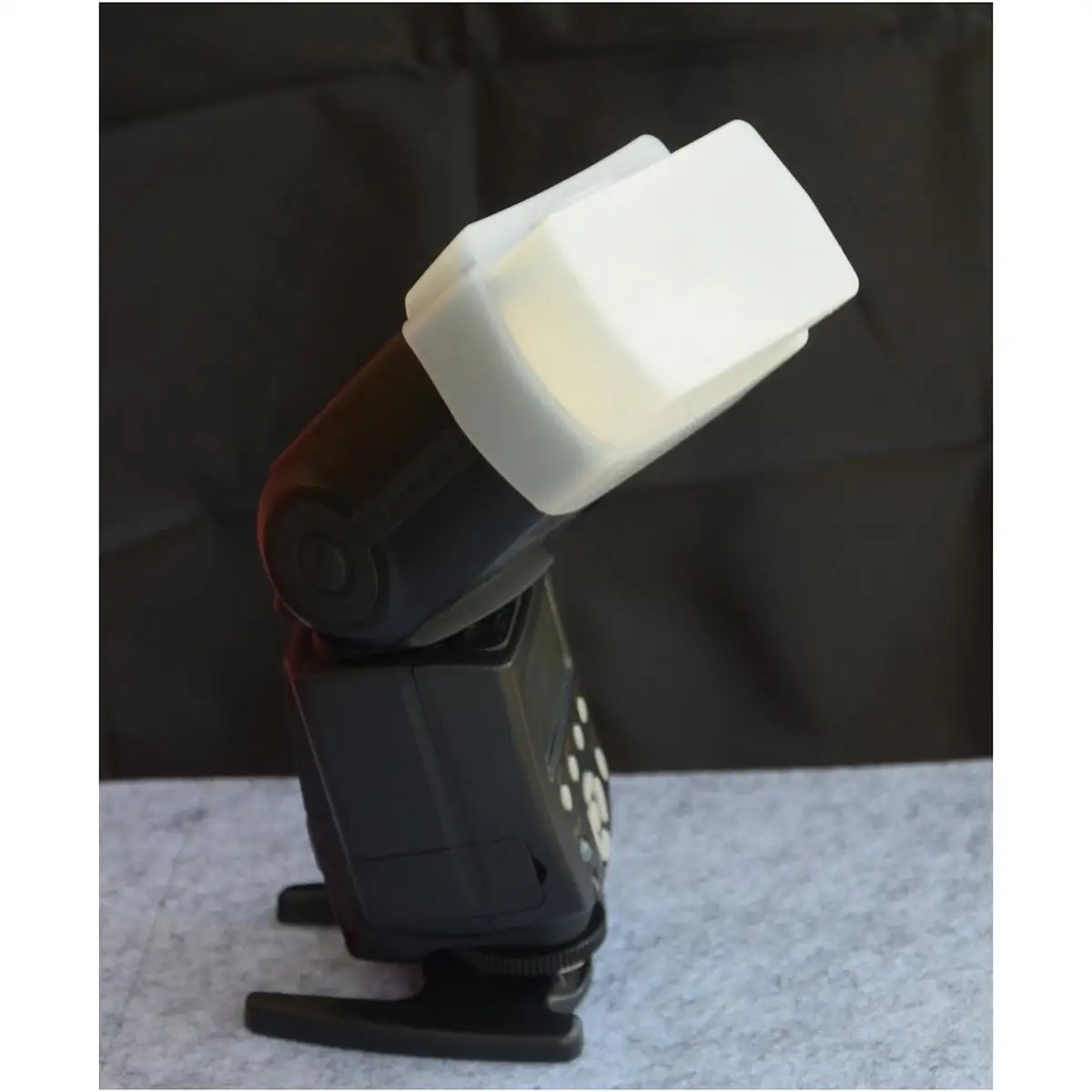 3 Colors Silicone Flexible Flash Bounce Diffuser Softbox for Speedlite 430EX 430EX II EX Flashlight (Blue+White+Yellow)
3 Colors Silicone Flexible Flash Bounce Diffuser Softbox for Speedlite 430EX 430EX II EX Flashlight (Blue+White+Yellow)