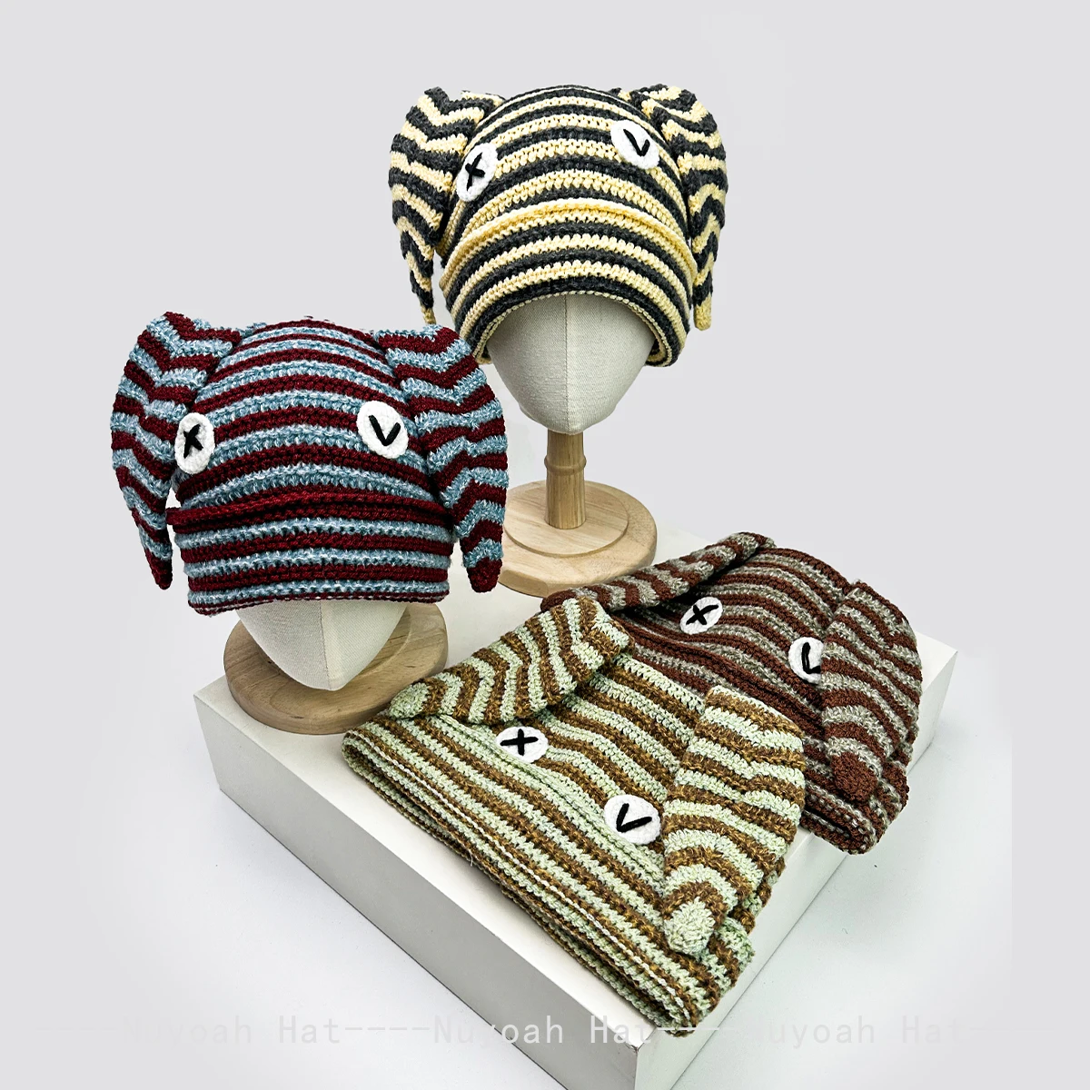 New Women Cute Striped Eyes Long Ears Letters Knitted Hats Warm Color Block Fashion Outdoor Beanies Casual Versatile Funny ins
New Women Cute Striped Eyes Long Ears Letters Knitted Hats Warm Color Block Fashion Outdoor Beanies Casual Versatile Funny ins
