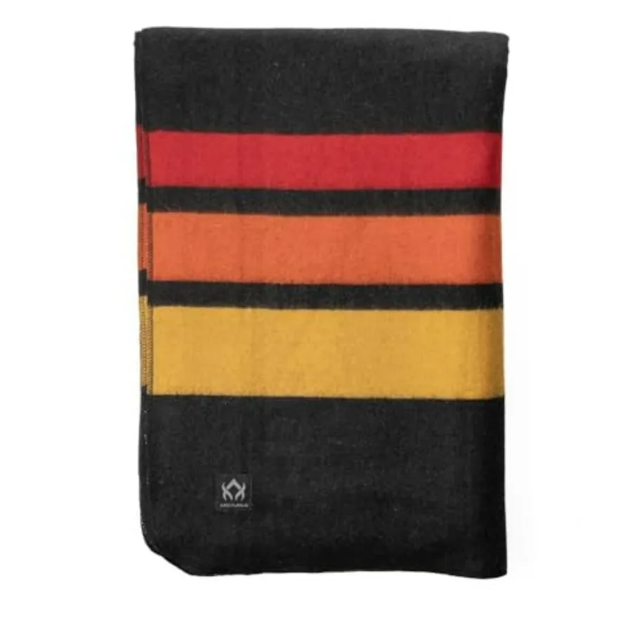 Rainier Wool Blanket - 4.5lbs Warm Heavy Washable Large for Camping Outdoors Survival Emergency Kits Sunset Peak
Rainier Wool Blanket - 4.5lbs Warm Heavy Washable Large for Camping Outdoors Survival Emergency Kits Sunset Peak