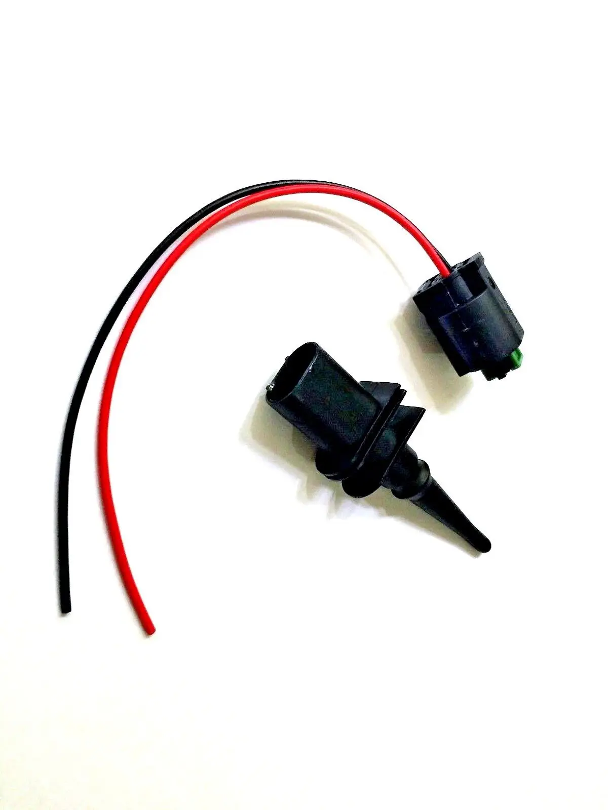 The External Temperature Sensor + 2-Core Wiring Harness Connector Is Suitable For BMW MINI 65816905133.
The External Temperature Sensor + 2-Core Wiring Harness Connector Is Suitable For BMW MINI 65816905133.