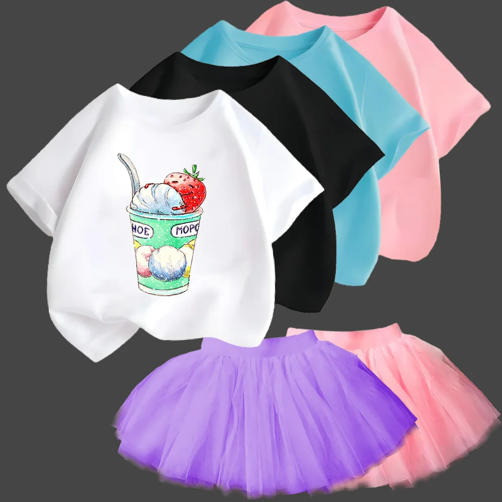 Children's Clothing Set Sparkling Cartoon Colorful Printed Pure Cotton Tops T-shirt with Girls' Solid Color fluffy short skirt
Children's Clothing Set Sparkling Cartoon Colorful Printed Pure Cotton Tops T-shirt with Girls' Solid Color fluffy short skirt