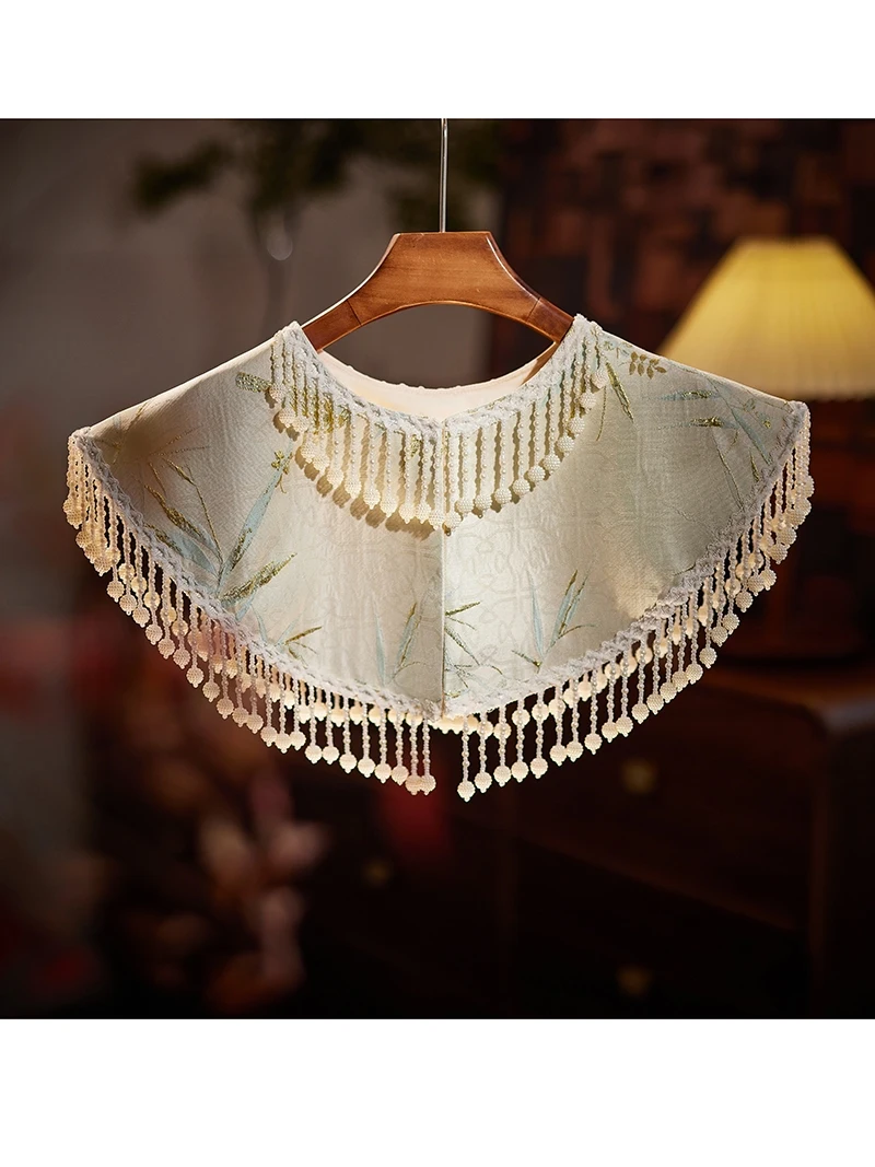 Новое круглое винтажное пальто в стиле фей, ручной работы, с бахромой, универсальное, модное, на плечи, с эффектом облака, в форме лепестков.
Новое круглое винтажное пальто в стиле фей, ручной работы, с бахромой, универсальное, модное, на плечи, с эффектом облака, в форме лепестков.