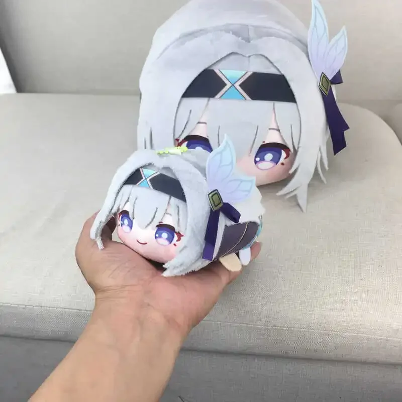 Новый аниме Honkai: Star Rail Firefly, плюшевая подушка для косплея, мультяшная кукольная фигурка, брелок для книг, подвеска, подушки для сна, подарок ребенку
Новый аниме Honkai: Star Rail Firefly, плюшевая подушка для косплея, мультяшная кукольная фигурка, брелок для книг, подвеска, подушки для сна, подарок ребенку